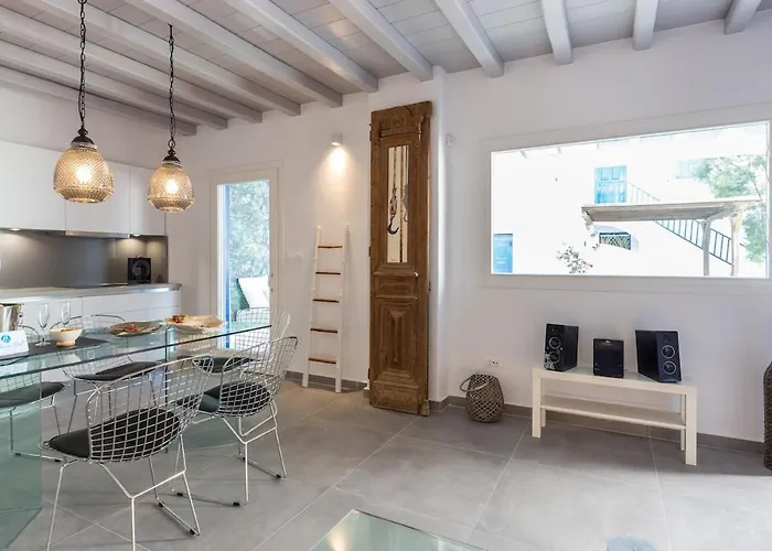 Iliana 1 & 2 W Shared Pool, Ornos, Mykonos