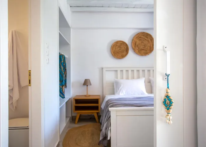 Iliana 1 & 2 W Shared Pool, Ornos, Mykonos Вилла