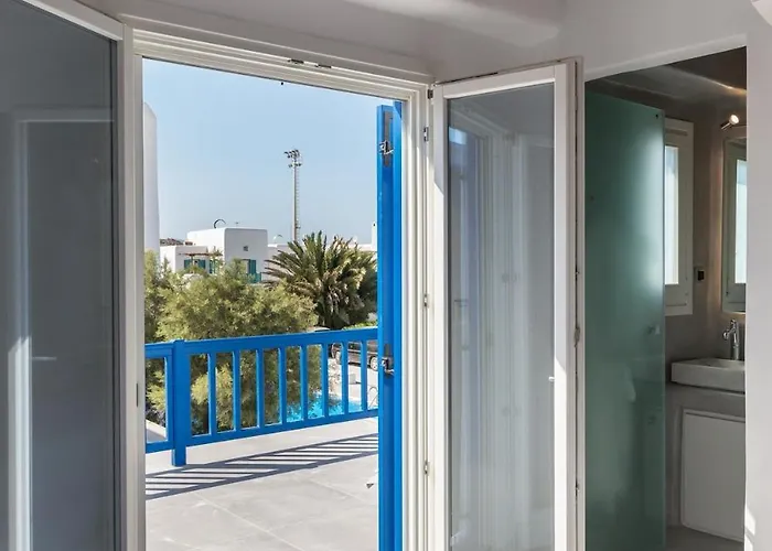 Iliana 1 & 2 W Shared Pool, Ornos, Mykonos