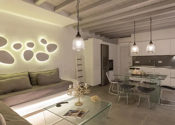 Iliana 1&2 W Shared Pool, Ornos, Mykonos